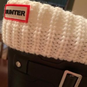 matte black HUNTER BOOTS